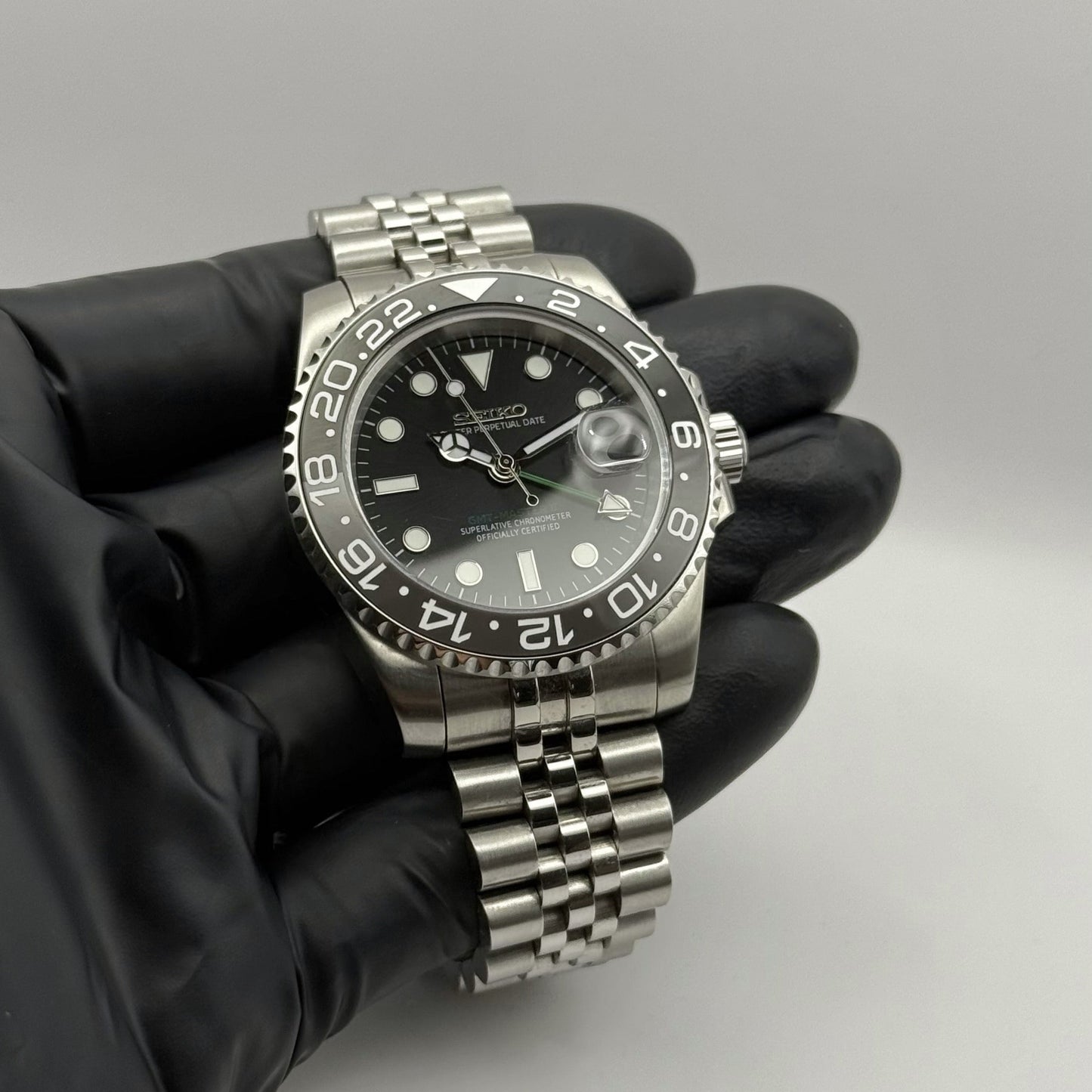 Seiko GMT Mod - Bruce Wayne